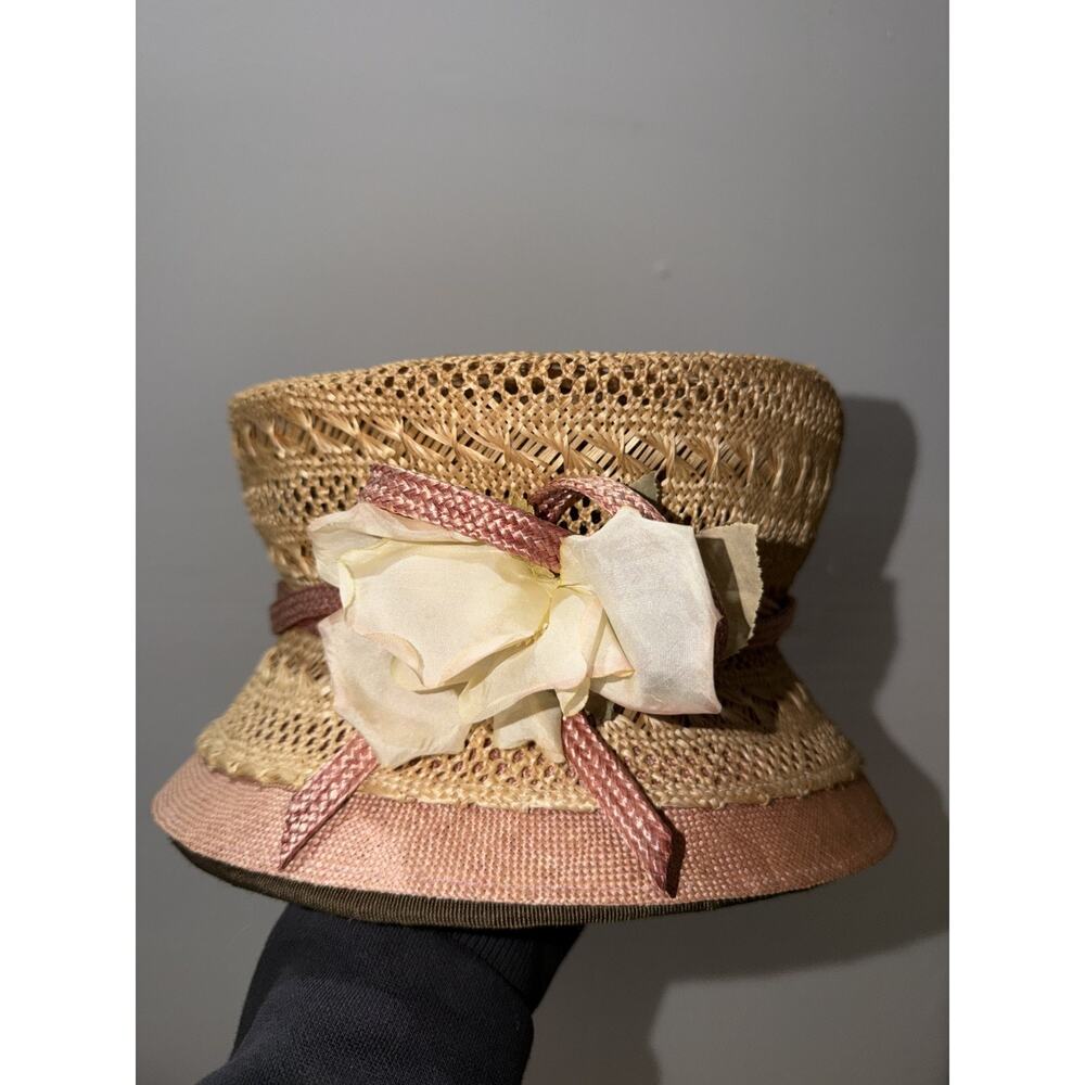 Saks Fifth Avenue Made In Italy Woven Straw Cloche Sun Hat Floral Accent
